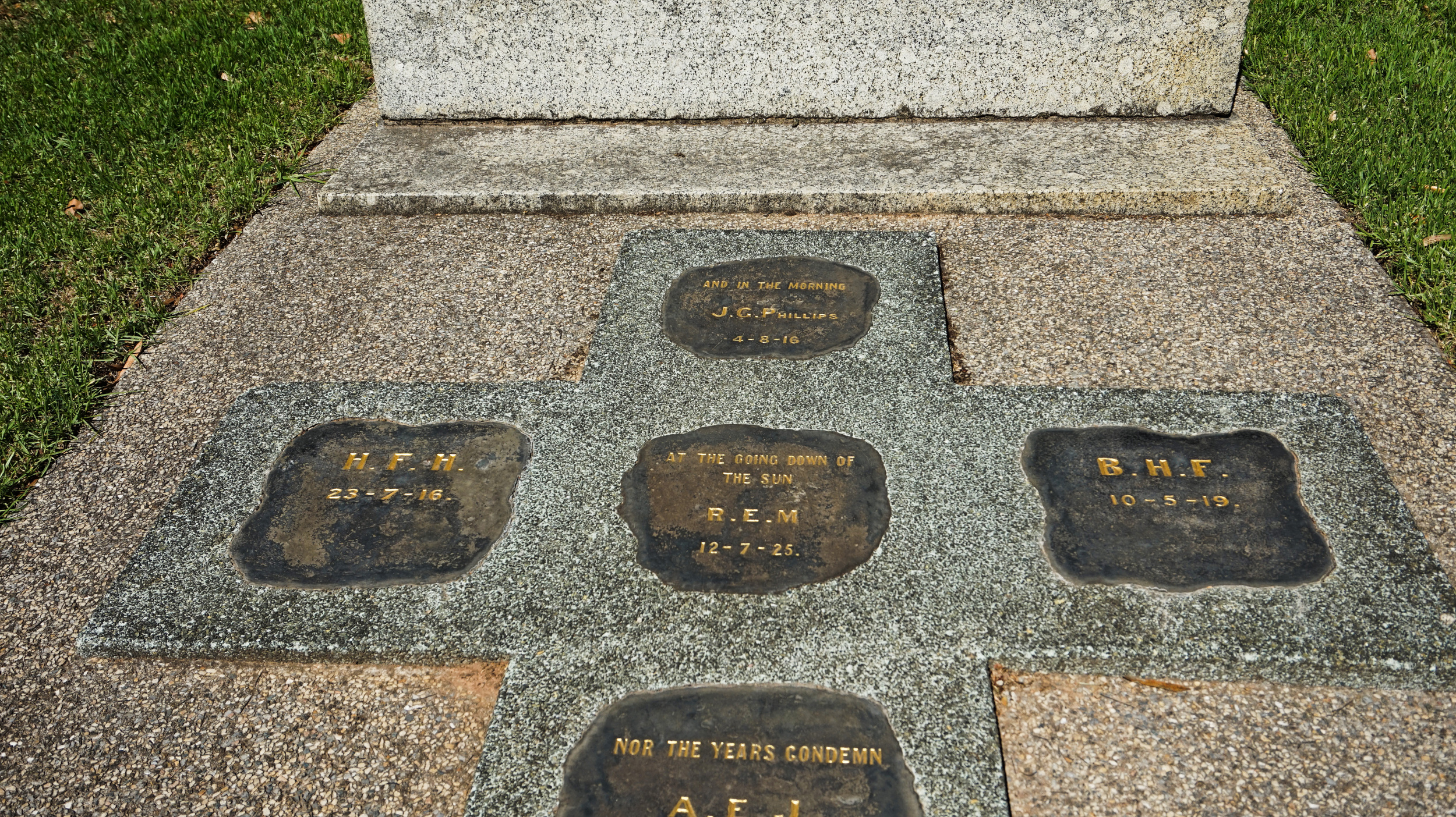 WM Kensington Gardens SA 12