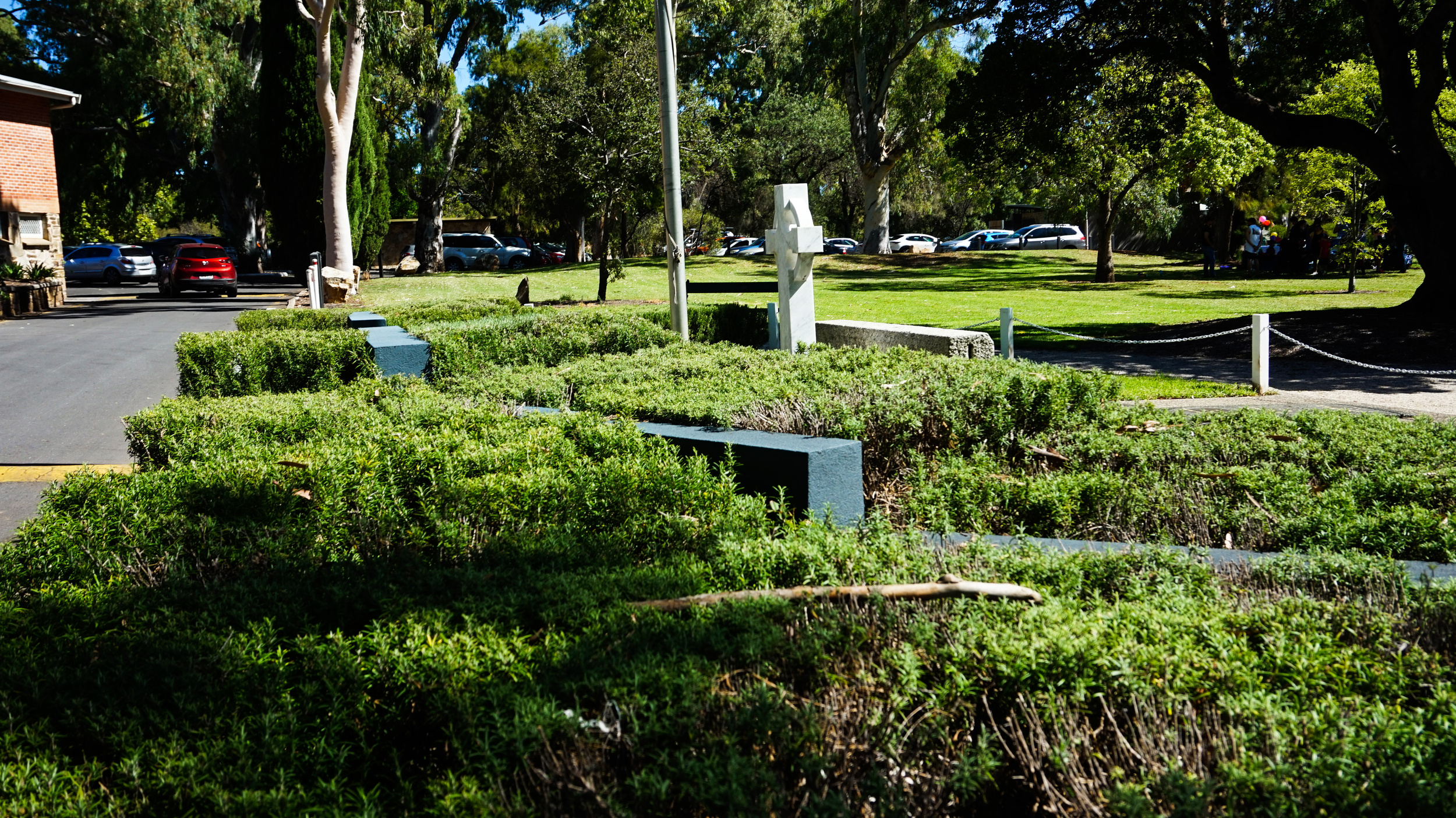 WM Kensington Gardens SA 14