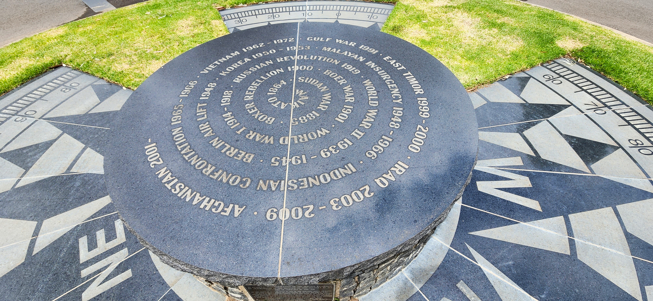 Wm Garden Of Remembrance Sa 06