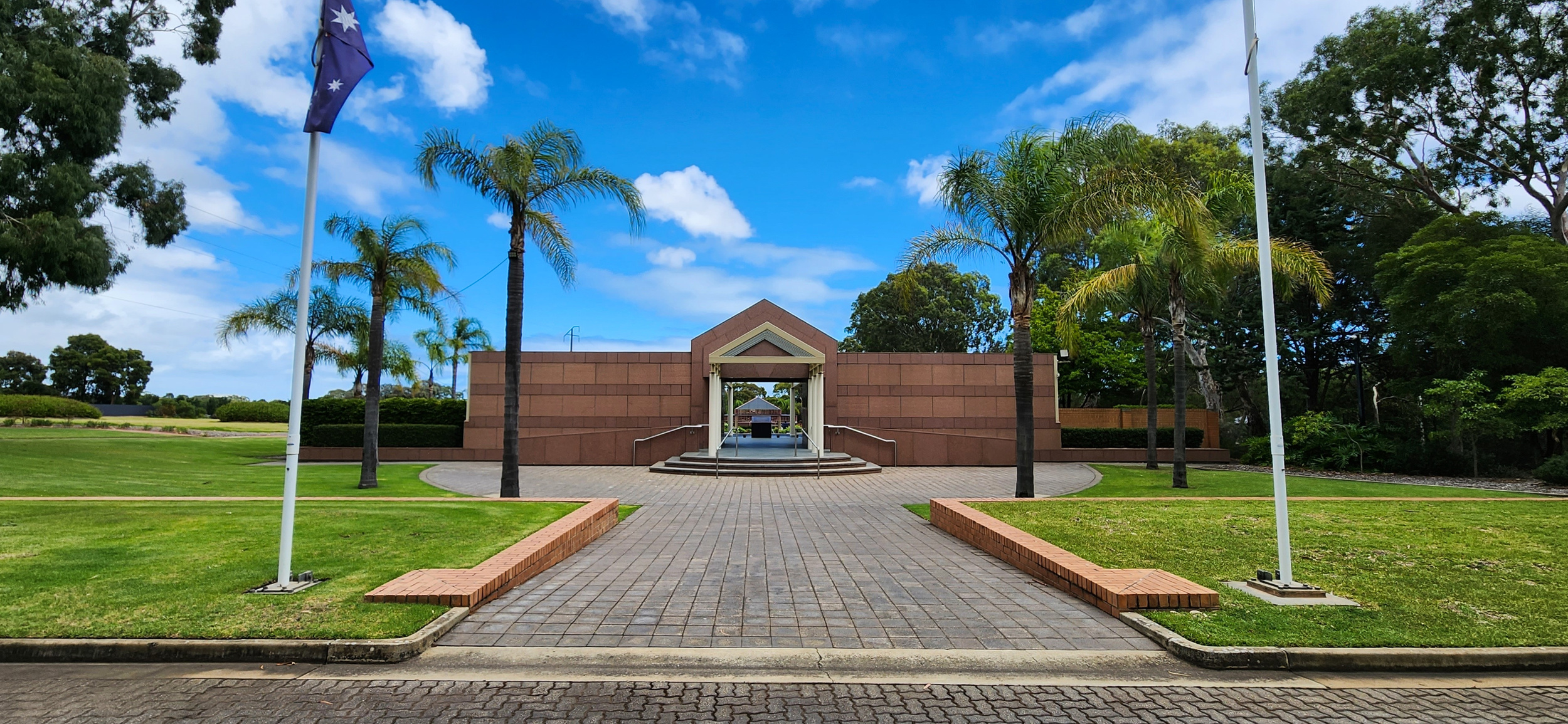 Wm Garden Of Remembrance Sa 11