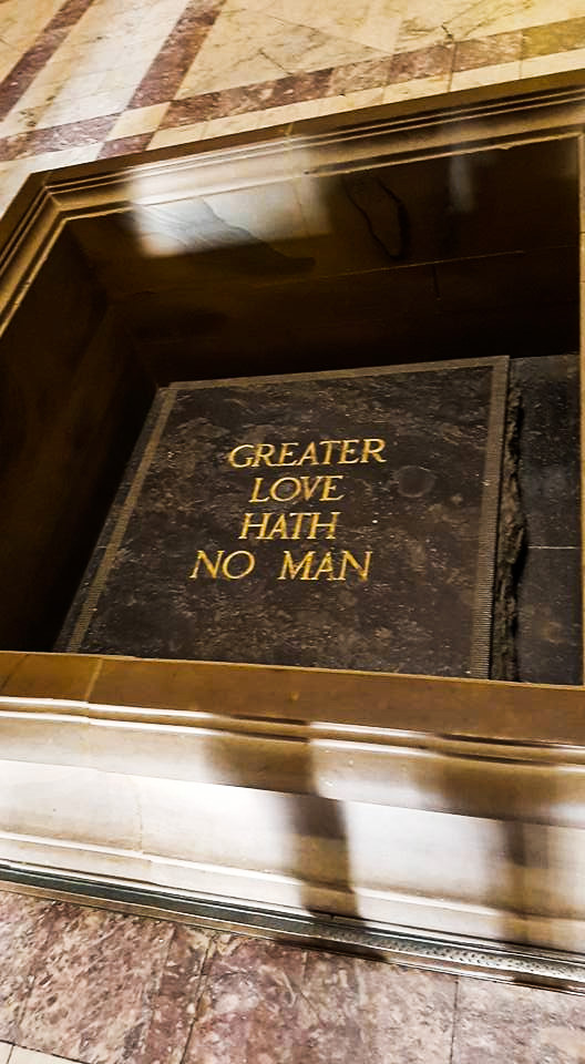 WM Melbourne Shrine Of Remembrance VIC Samara Morgan 02