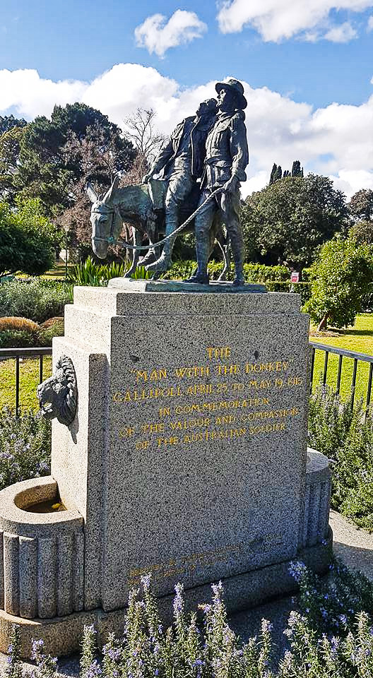 WM Melbourne Shrine Of Remembrance VIC Samara Morgan 06